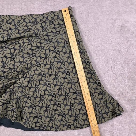 Ann Taylor Olive Green Leaf Embroidered Flared Mini Skirt Size 16 Dark Academia - Picture 9 of 12